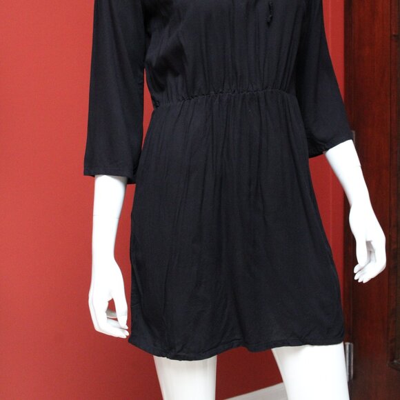 H&M DIVIDED Black Front Laced Dress - Picture 2 of 10